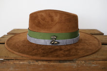 Load image into Gallery viewer, Genuine Alligator Skin Hat Band