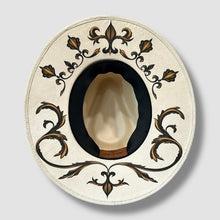 Load image into Gallery viewer, Wrought Iron Queen (Hat Only)