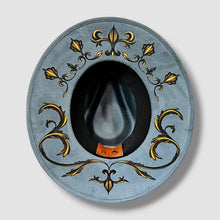 Load image into Gallery viewer, Wrought Iron Queen (Hat Only)