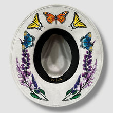 Load image into Gallery viewer, Festival Flutter (Hat Only)