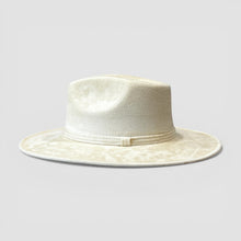 Load image into Gallery viewer, Festival Flutter (Hat Only)
